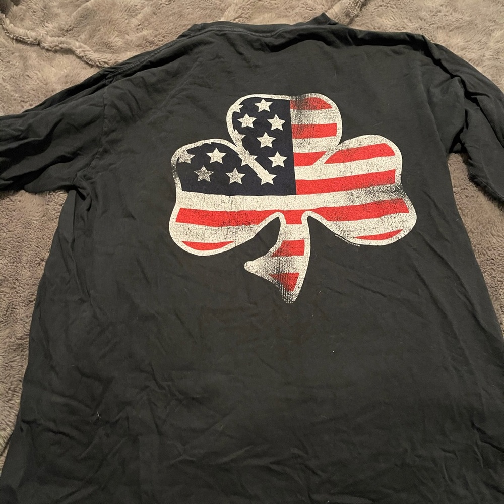 Unisex long sleeve shirt